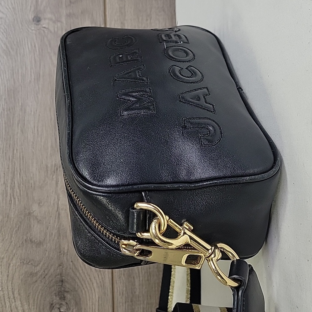 Marc Jacobs Black Leather Crossbody Bag - Picture 3 of 13